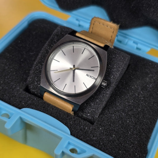 Nixon Time Teller Leather